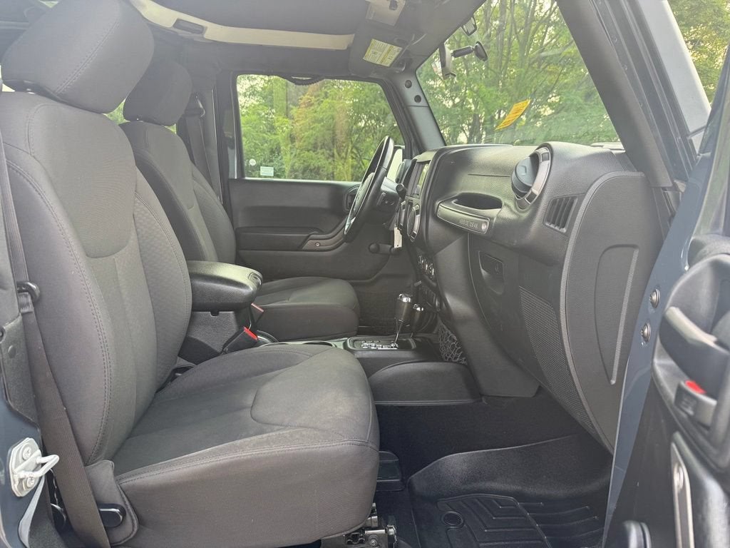 2017 Jeep Wrangler Sport