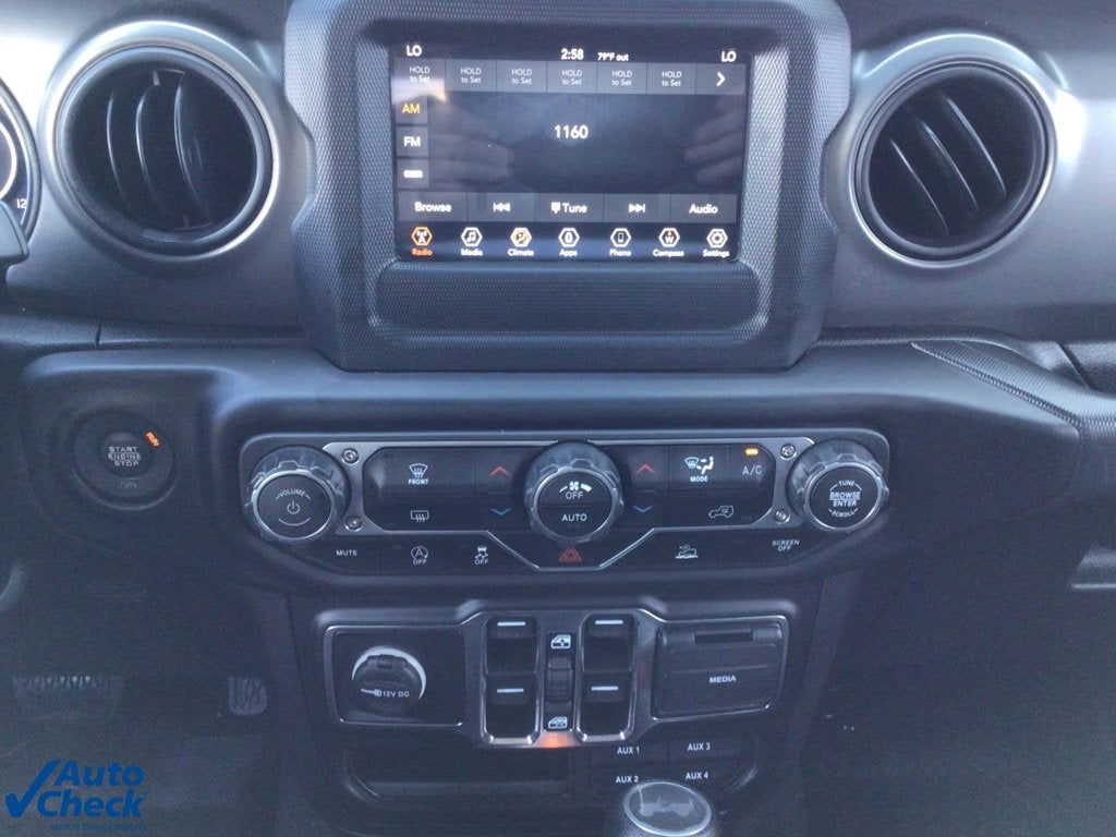 2022 Jeep Wrangler Unlimited Willys