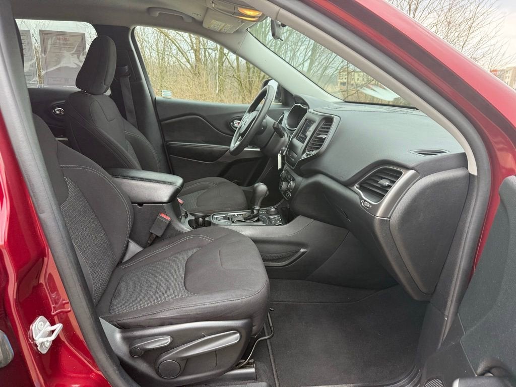 2019 Jeep Cherokee Latitude