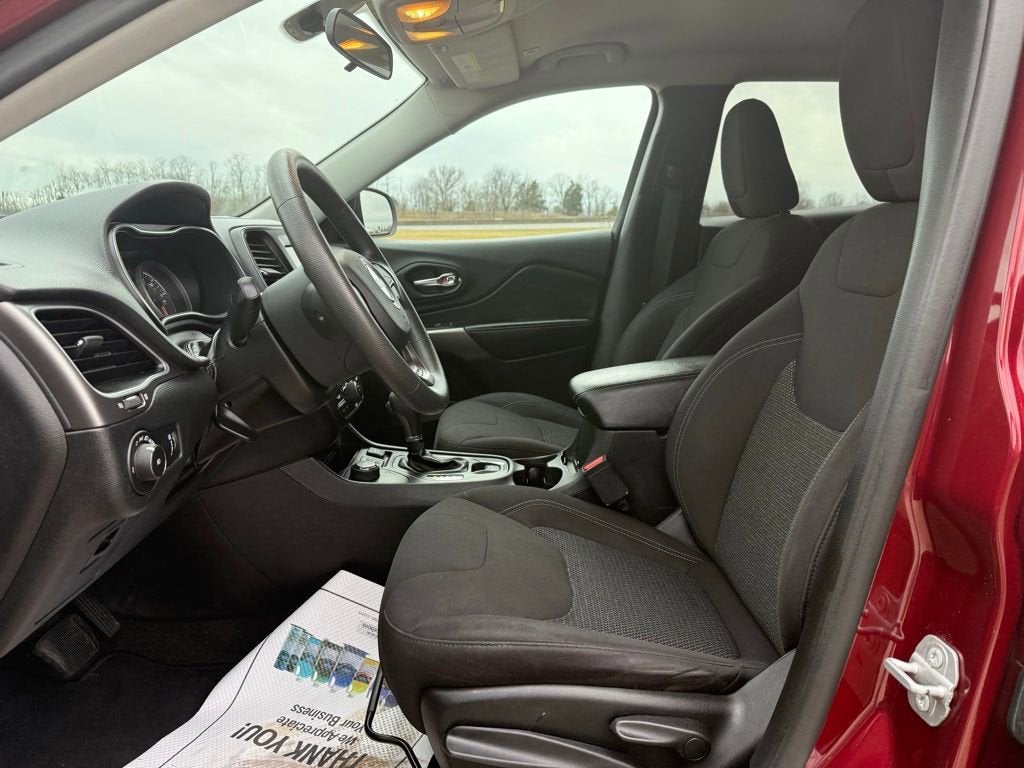 2019 Jeep Cherokee Latitude