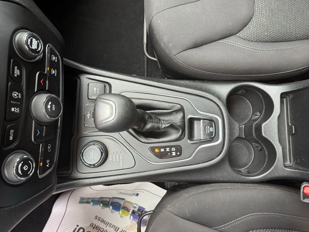 2019 Jeep Cherokee Latitude