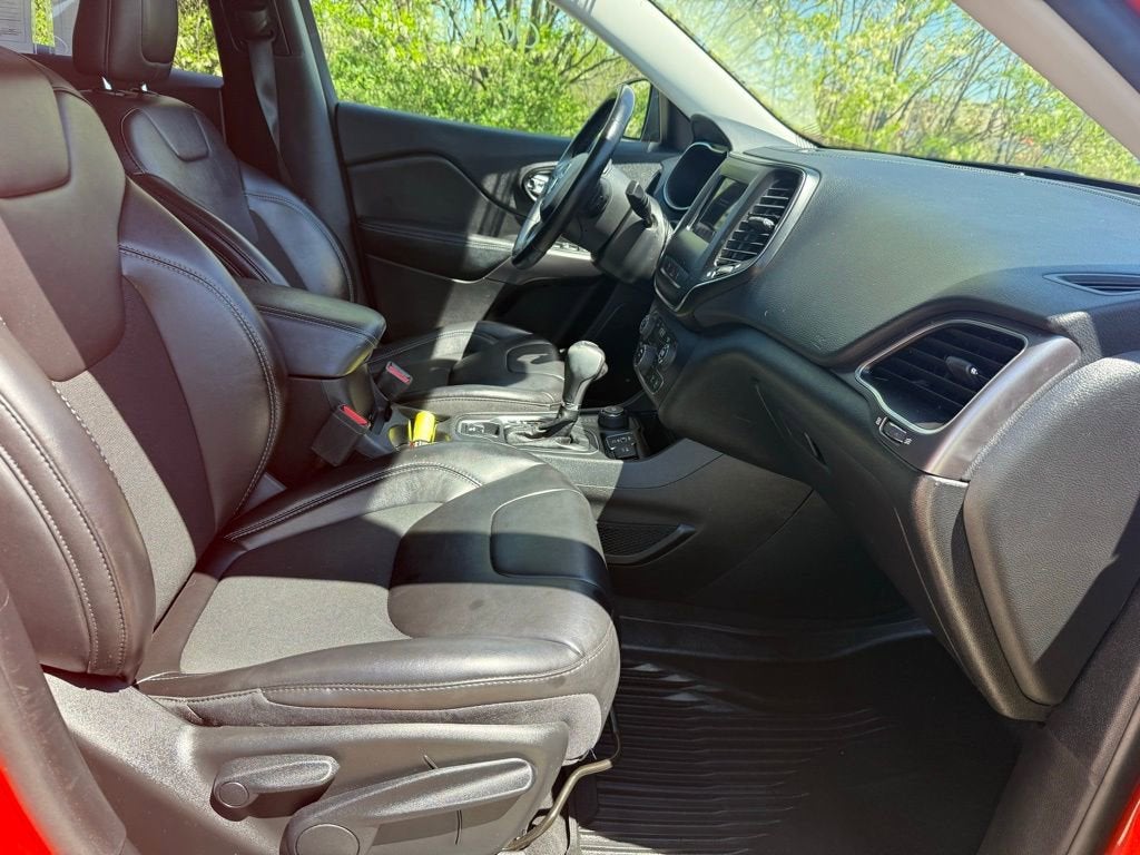 2021 Jeep Cherokee Latitude Plus