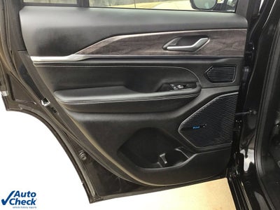 2022 Jeep Grand Cherokee 4xe Overland