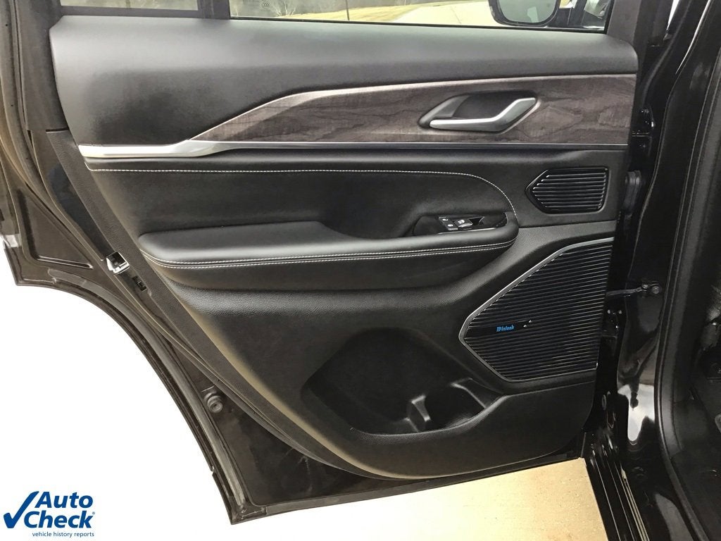 2022 Jeep Grand Cherokee 4xe Overland