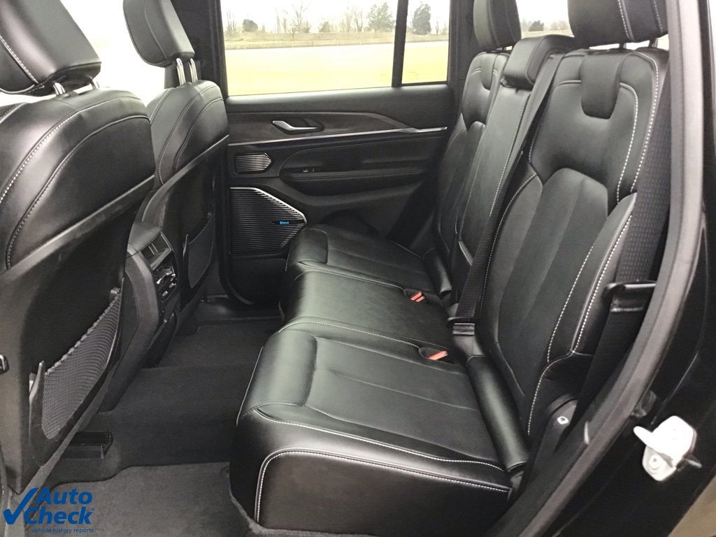 2022 Jeep Grand Cherokee 4xe Overland