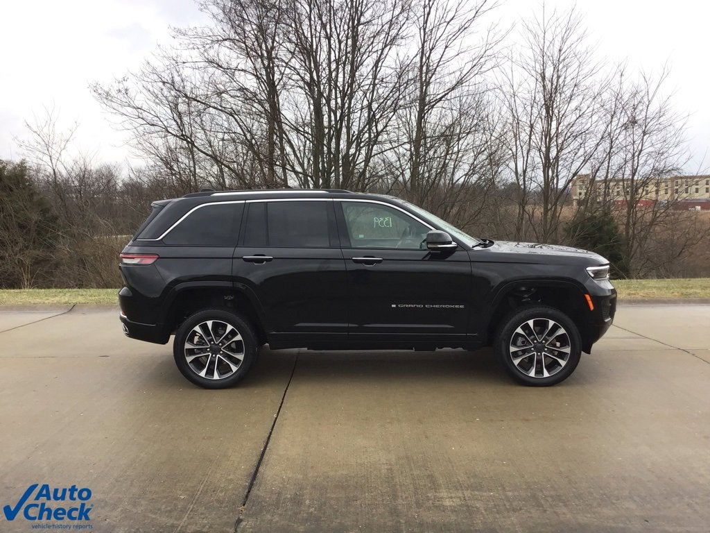 2022 Jeep Grand Cherokee 4xe Overland