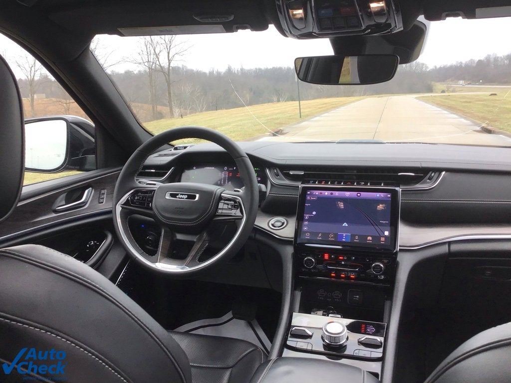 2022 Jeep Grand Cherokee 4xe Overland