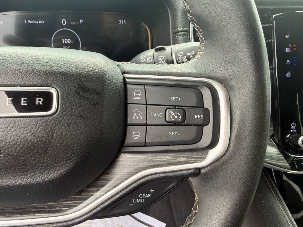 2024 Jeep Wagoneer L Series II