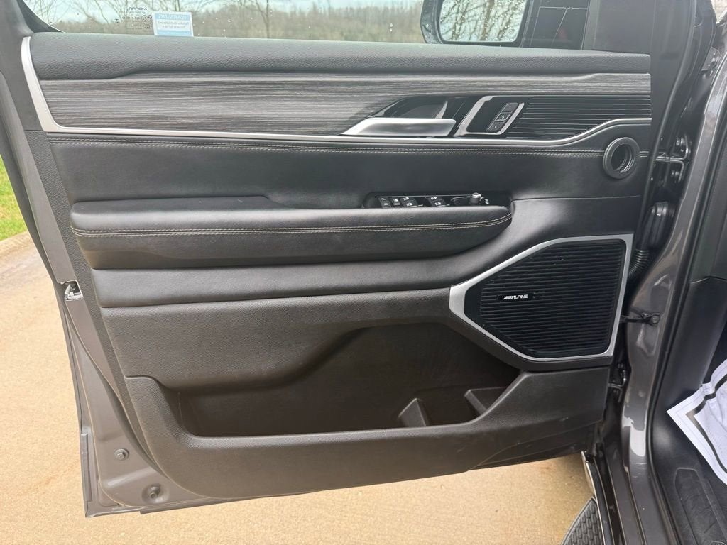 2024 Jeep Wagoneer Series II