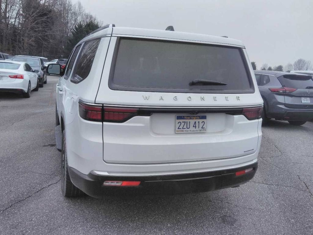 2024 Jeep Wagoneer Series II