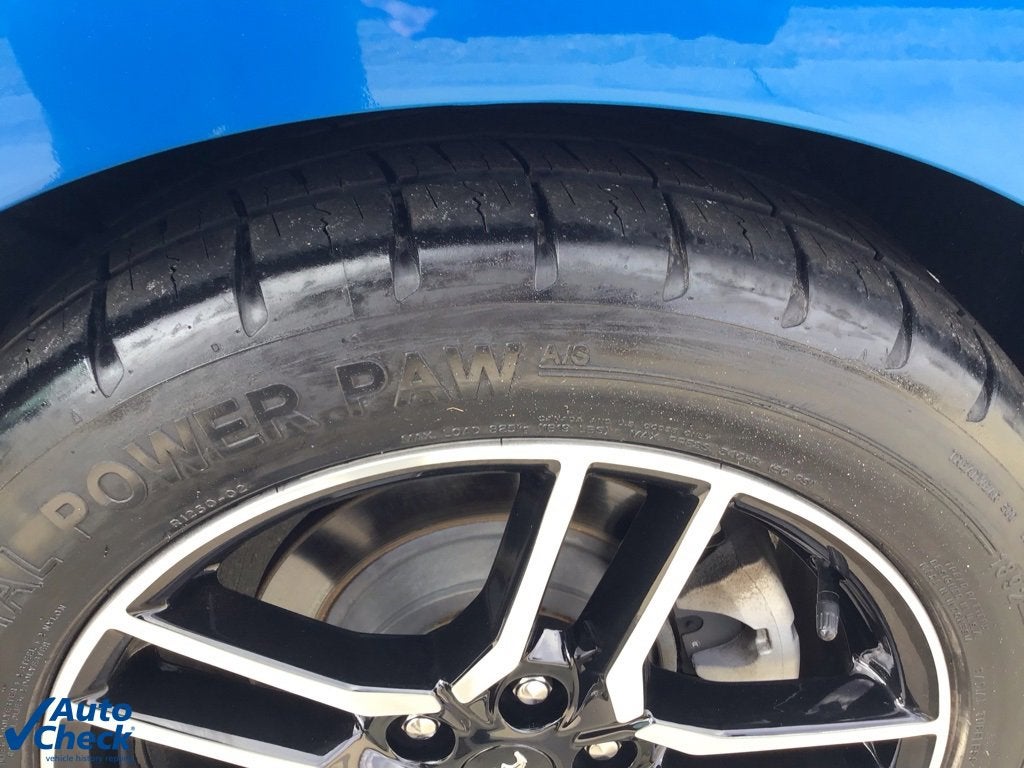 2021 Ford Mustang EcoBoost