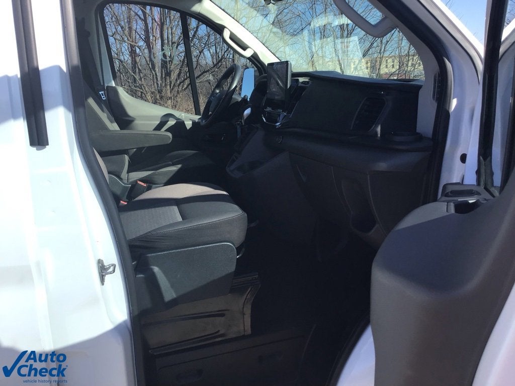 2023 Ford Transit Passenger Wagon XL