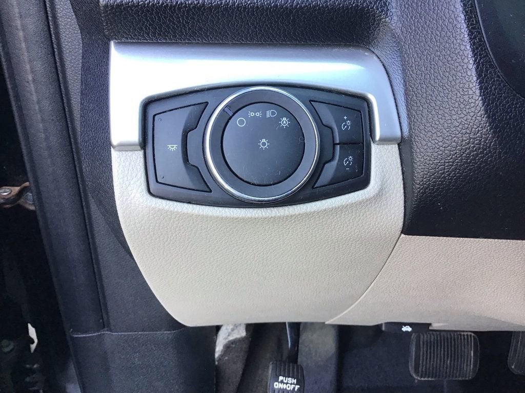 2018 Ford Explorer Base