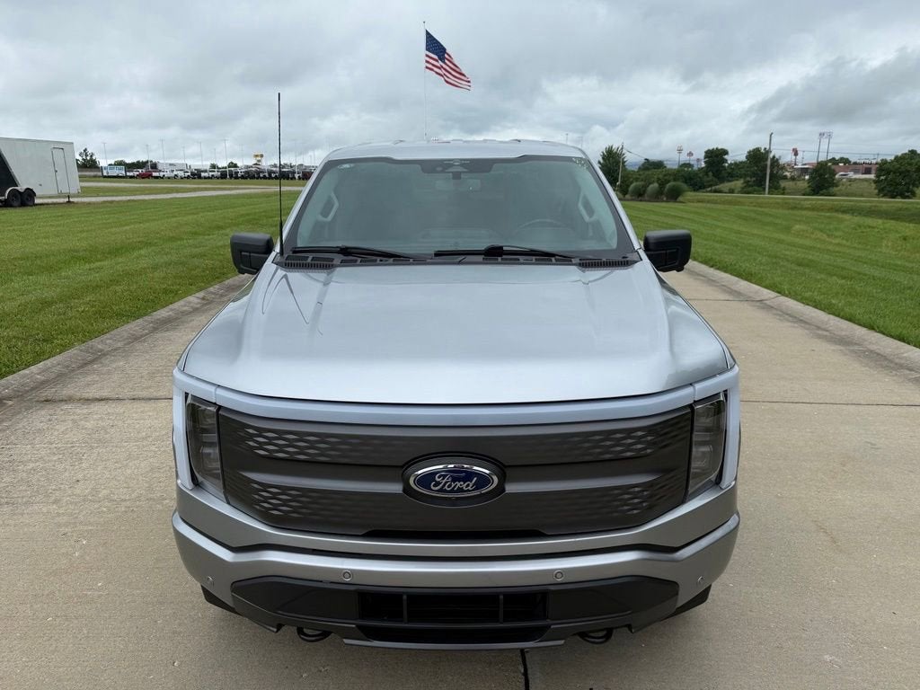 2023 Ford F-150 Lightning Pro