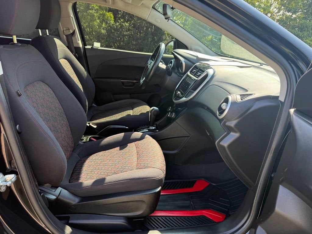 2020 Chevrolet Sonic LT