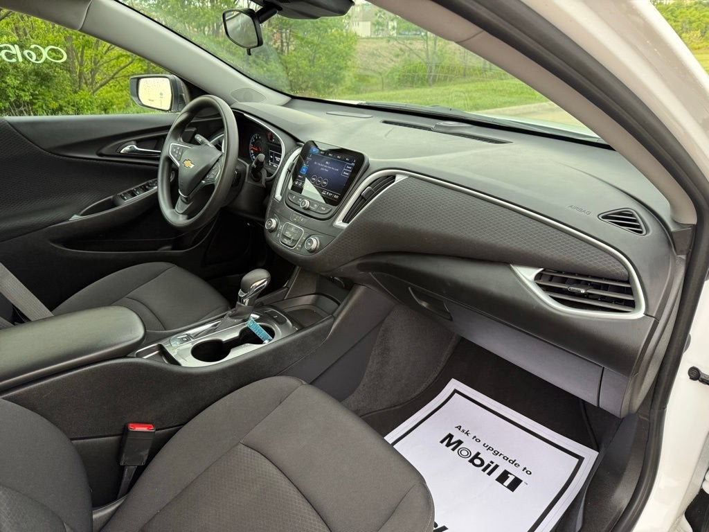 2023 Chevrolet Malibu LS