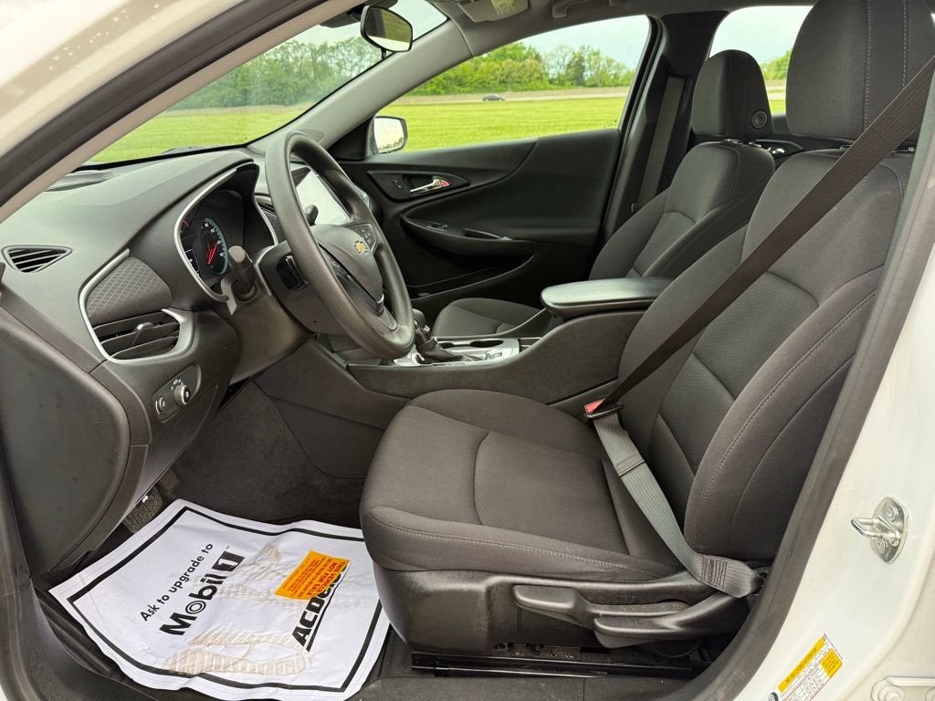 2023 Chevrolet Malibu LS