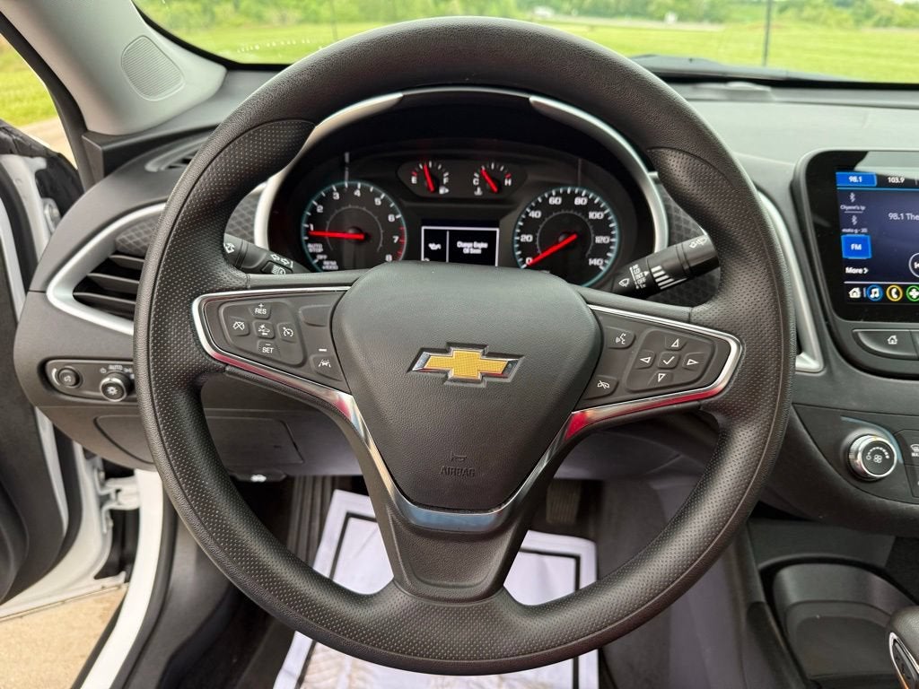 2023 Chevrolet Malibu LS
