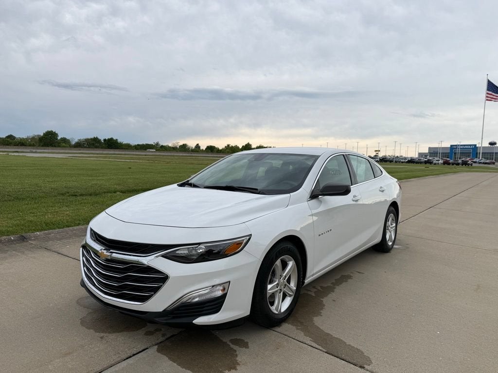 2023 Chevrolet Malibu LS