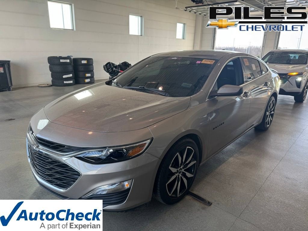 2022 Chevrolet Malibu RS