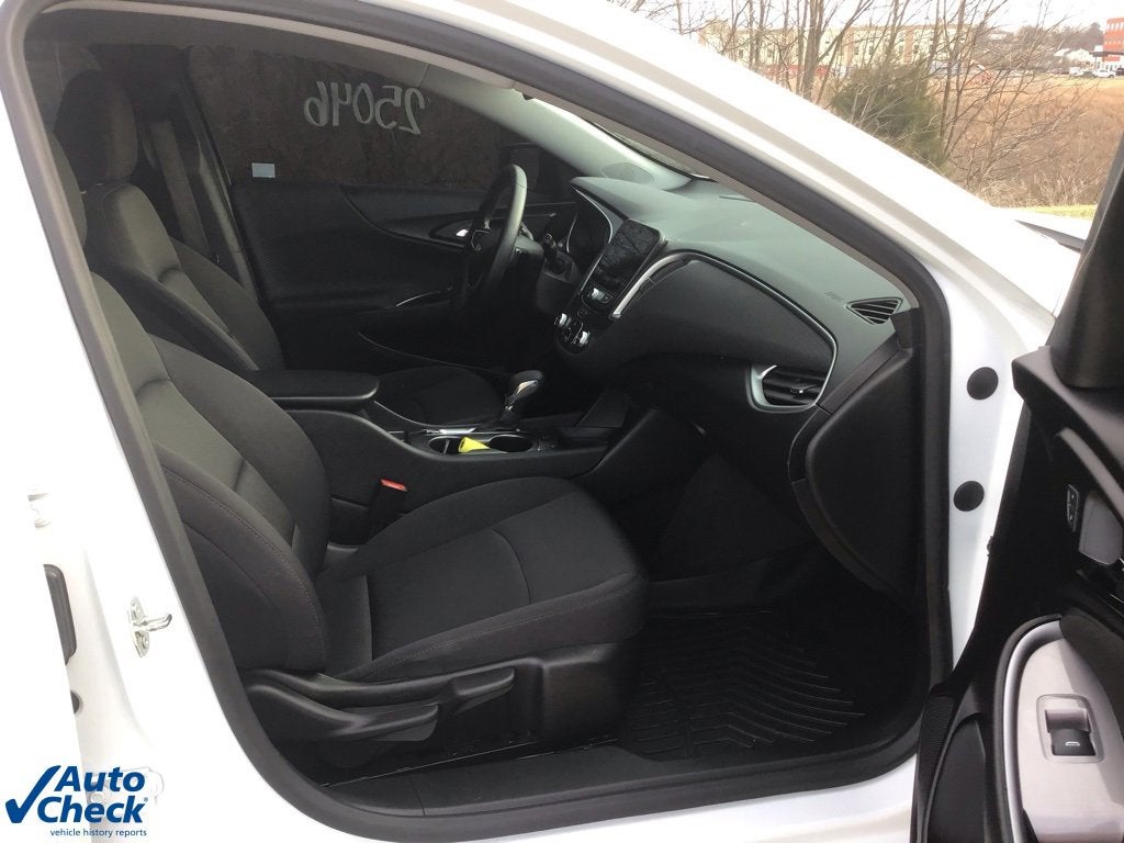 2024 Chevrolet Malibu RS