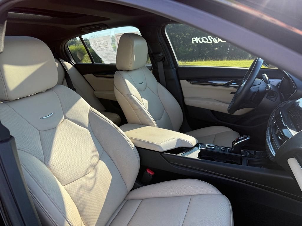 2022 Cadillac CT5 Premium Luxury