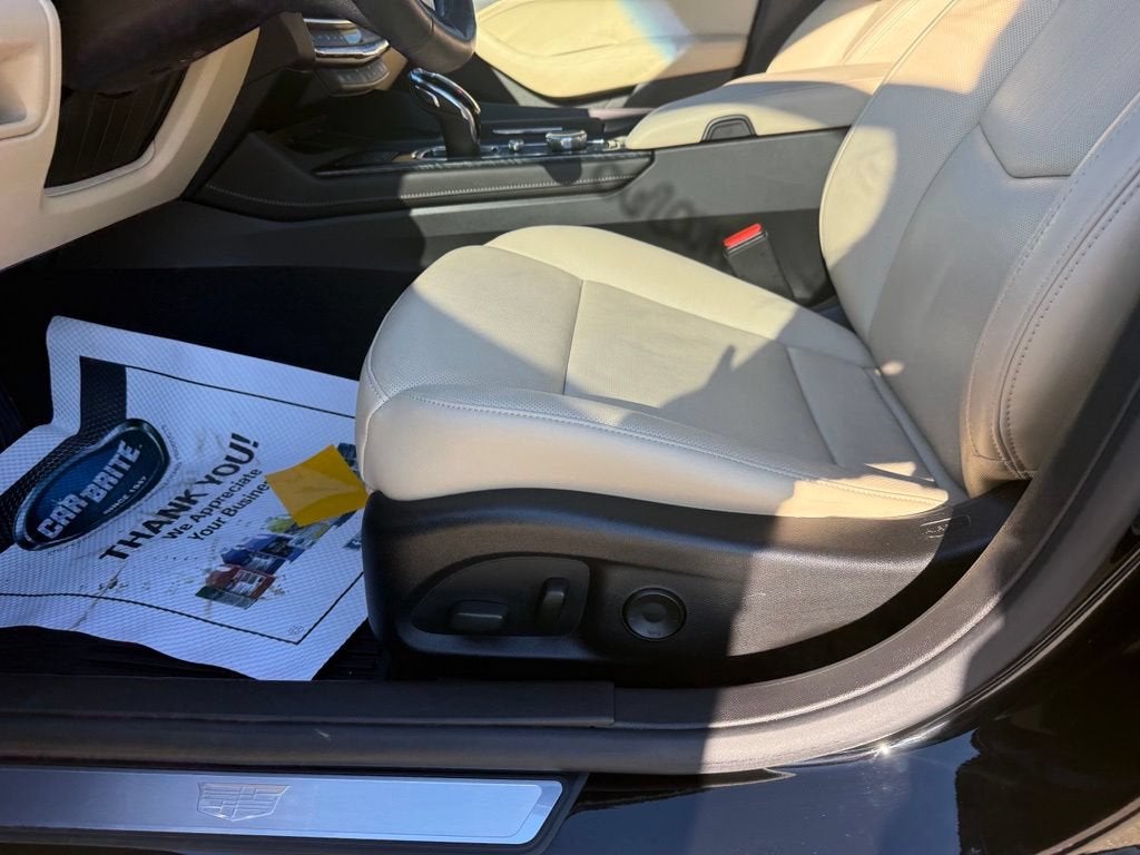 2022 Cadillac CT5 Premium Luxury