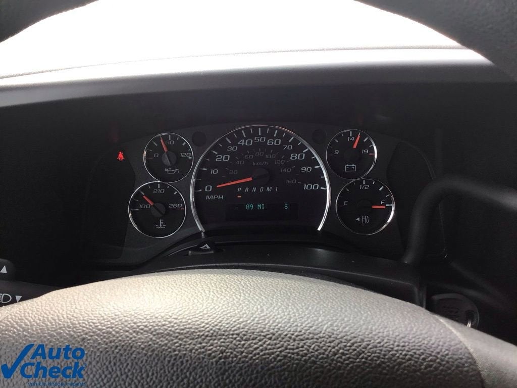 2023 Chevrolet Express Passenger 3500 1LT