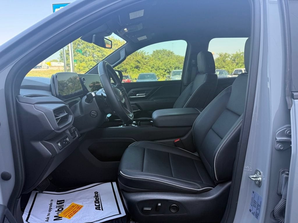 2025 Chevrolet Silverado EV LT - Extended Range