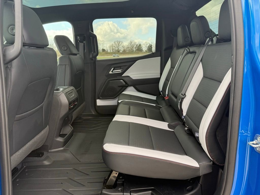 2025 Chevrolet Silverado EV RST - Max Range