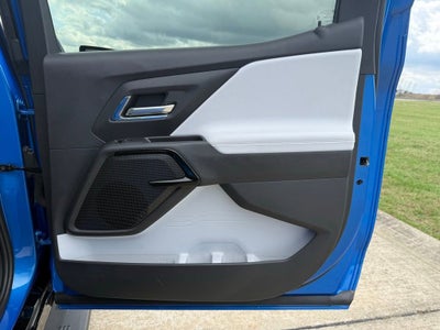 2025 Chevrolet Silverado EV RST - Max Range