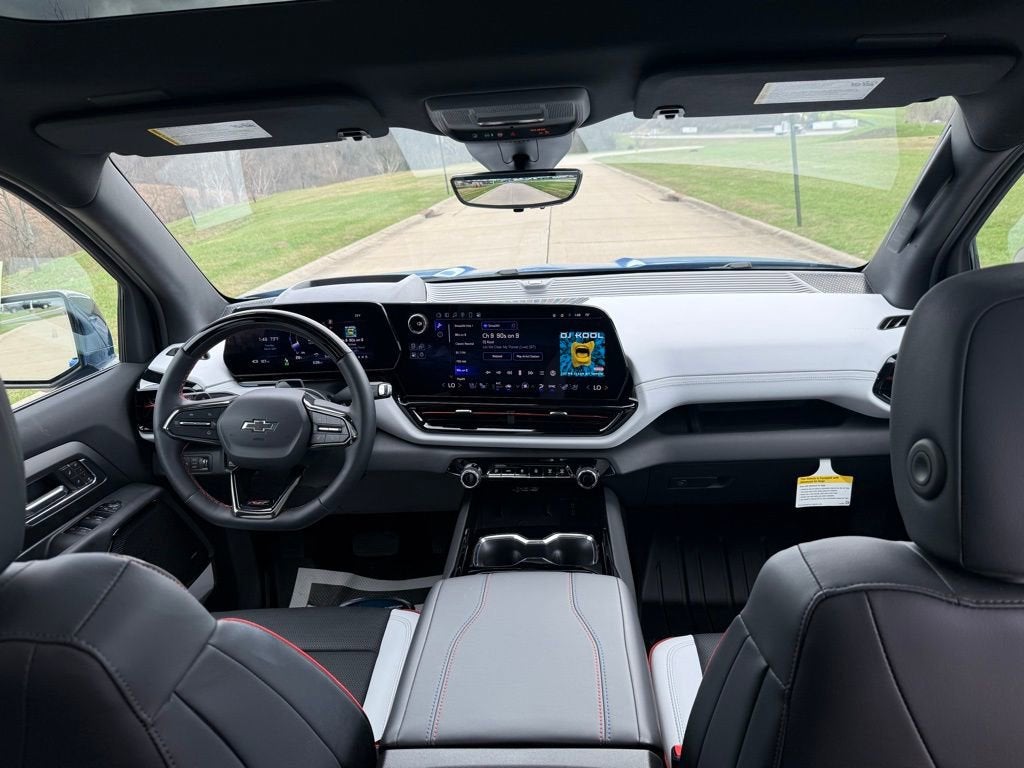 2025 Chevrolet Silverado EV RST - Max Range