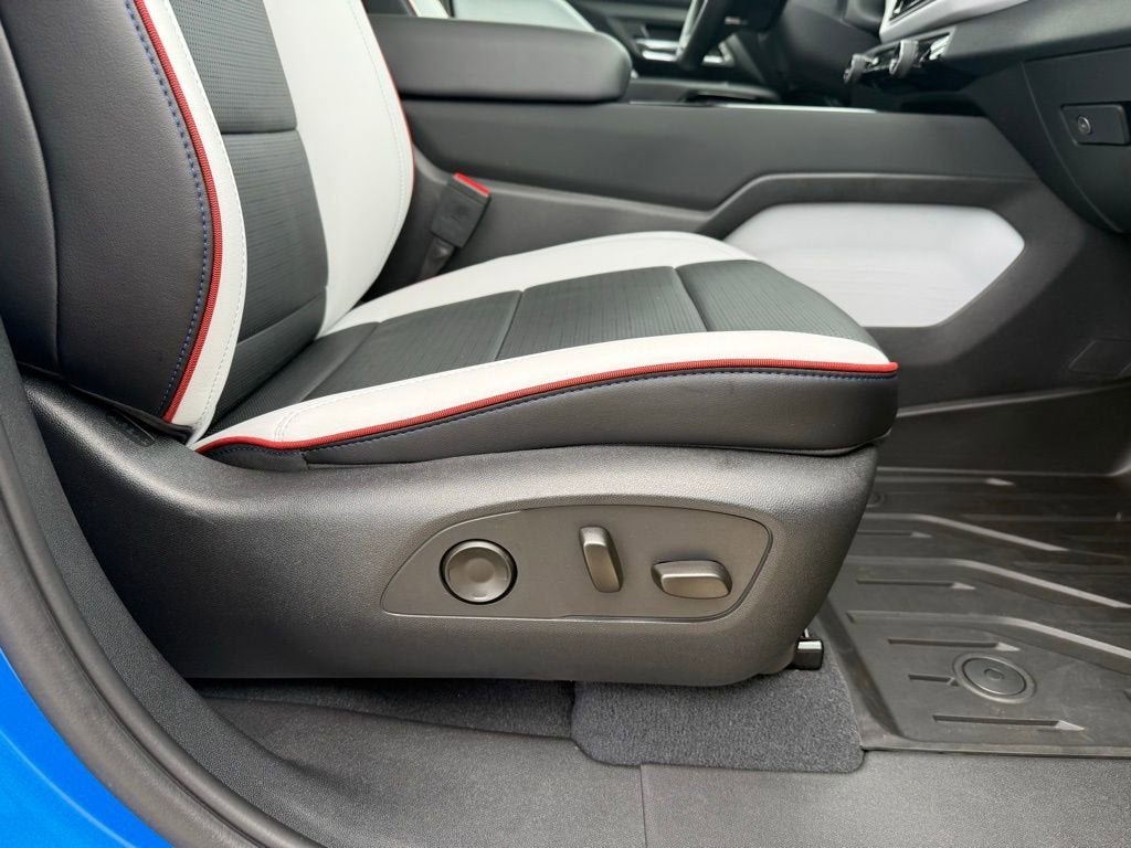 2025 Chevrolet Silverado EV RST - Max Range