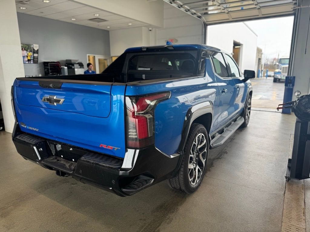 2025 Chevrolet Silverado EV RST - Max Range