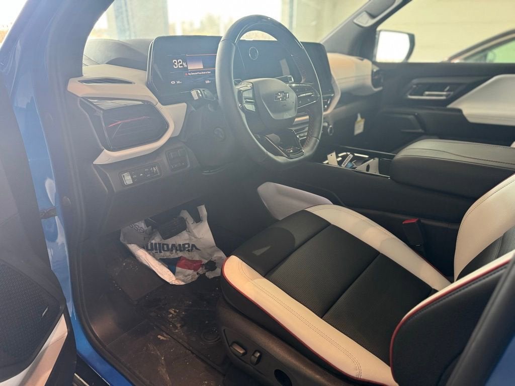 2025 Chevrolet Silverado EV RST - Max Range