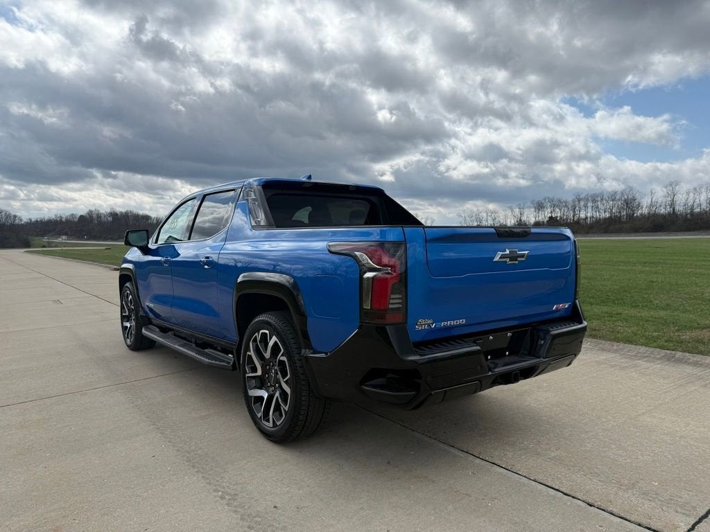 2025 Chevrolet Silverado EV RST - Max Range
