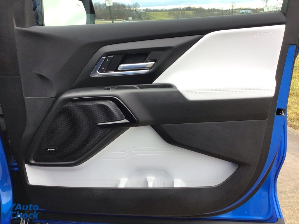 2025 Chevrolet Silverado EV RST - Max Range