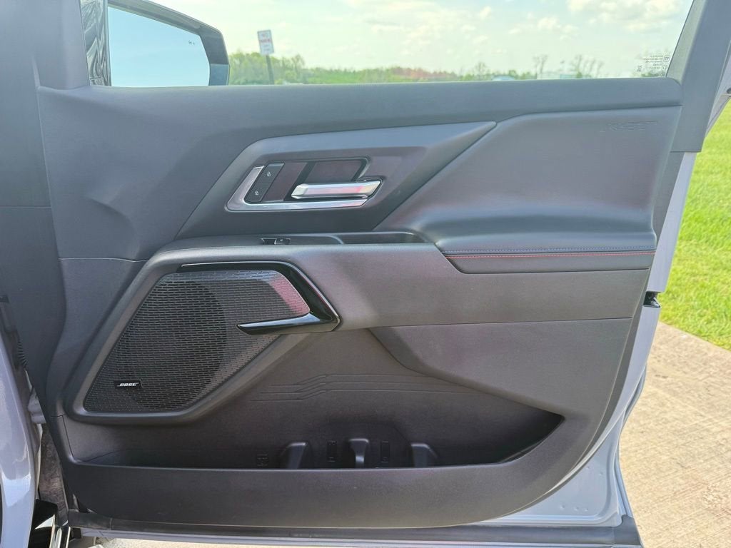 2025 Chevrolet Silverado EV RST - Max Range