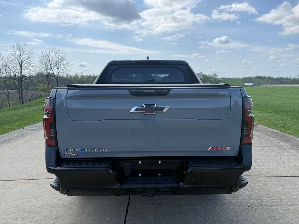 2025 Chevrolet Silverado EV RST - Max Range