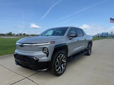 2025 Chevrolet Silverado EV RST - Max Range