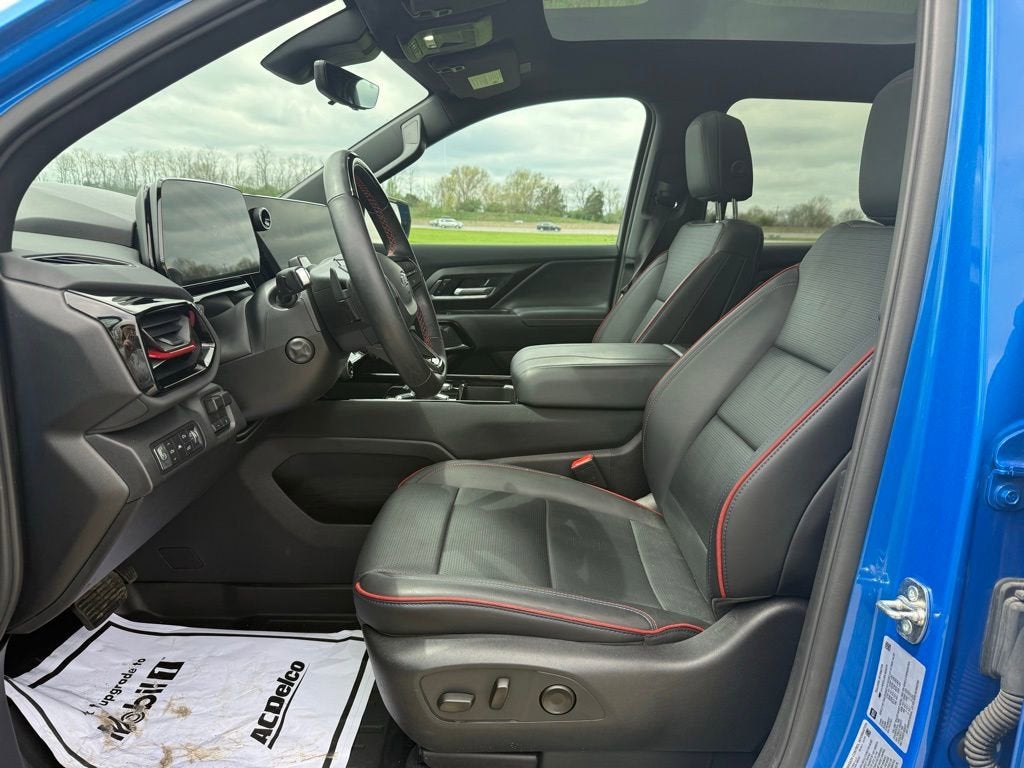 2025 Chevrolet Silverado EV RST - Max Range