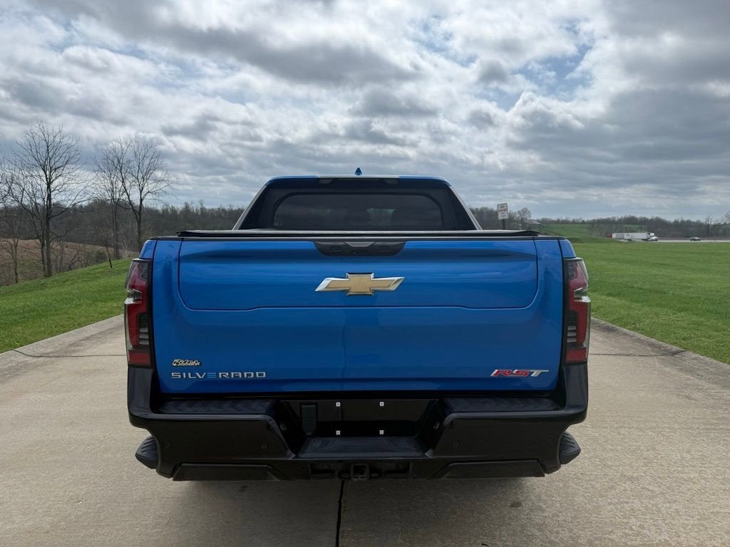 2025 Chevrolet Silverado EV RST - Max Range