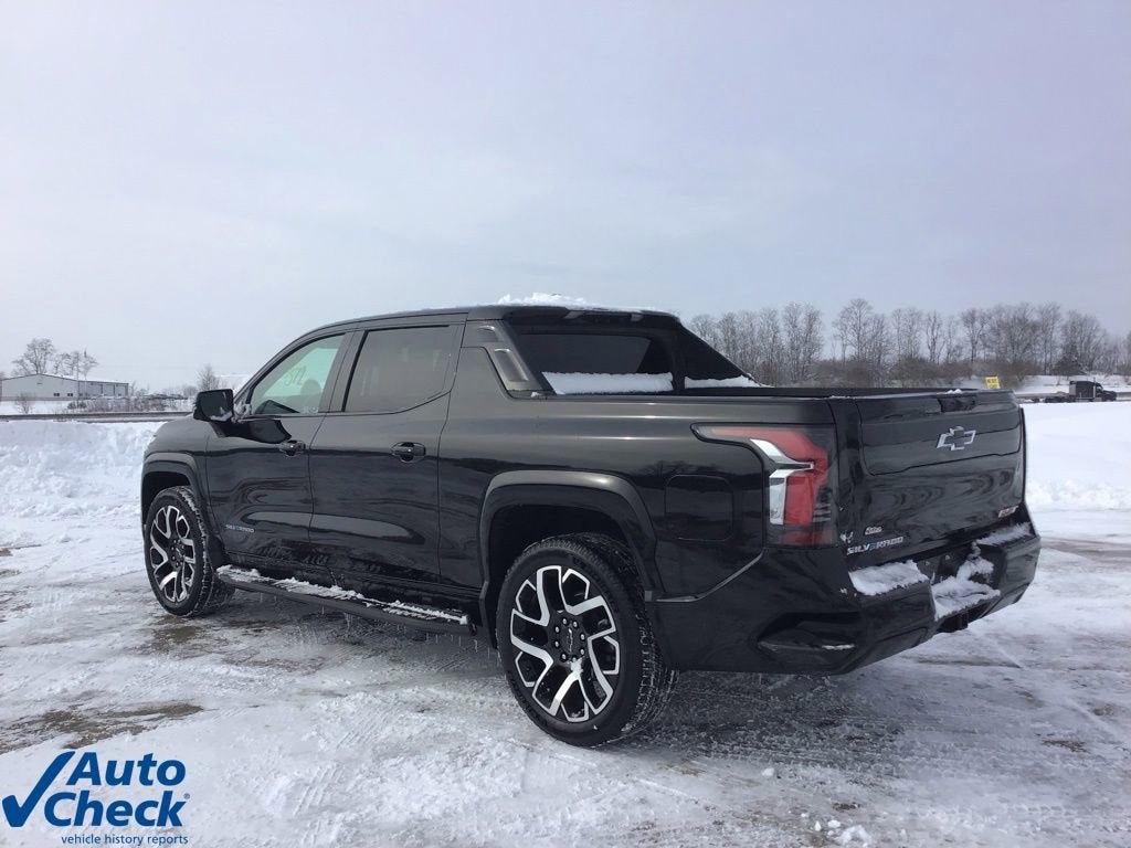 2024 Chevrolet Silverado EV RST