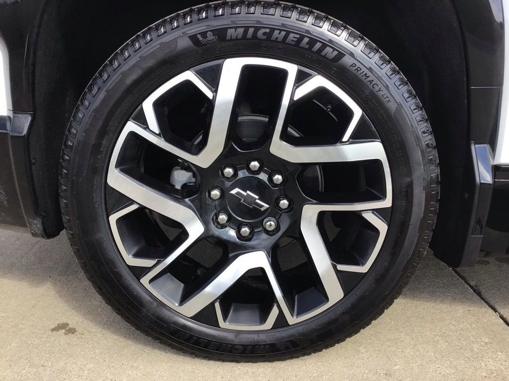 2024 Chevrolet Silverado EV RST