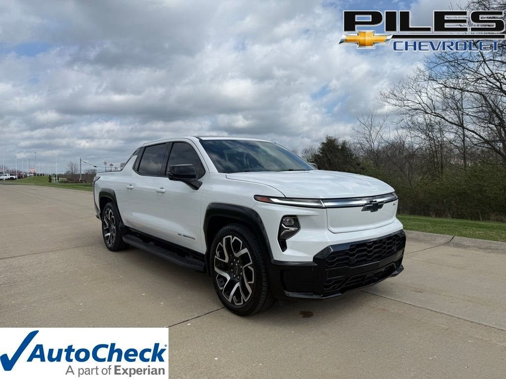 2024 Chevrolet Silverado EV RST