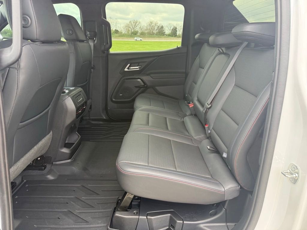 2024 Chevrolet Silverado EV RST