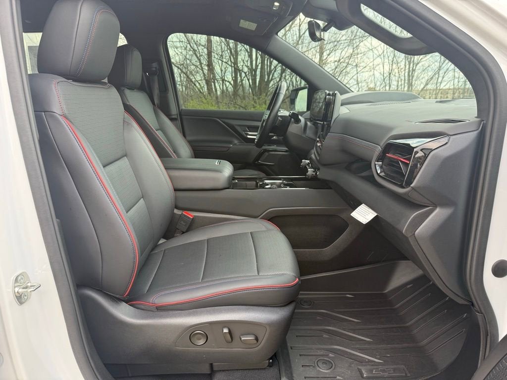 2024 Chevrolet Silverado EV RST