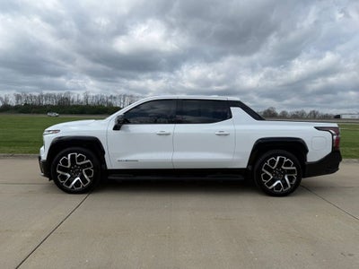 2024 Chevrolet Silverado EV RST