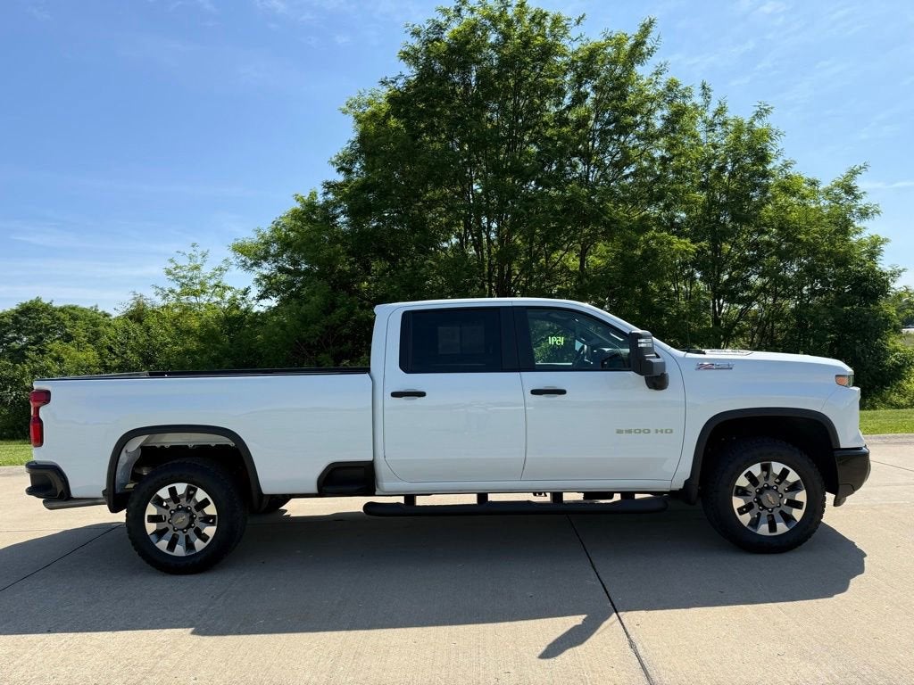 2025 Chevrolet Silverado 2500 HD Custom