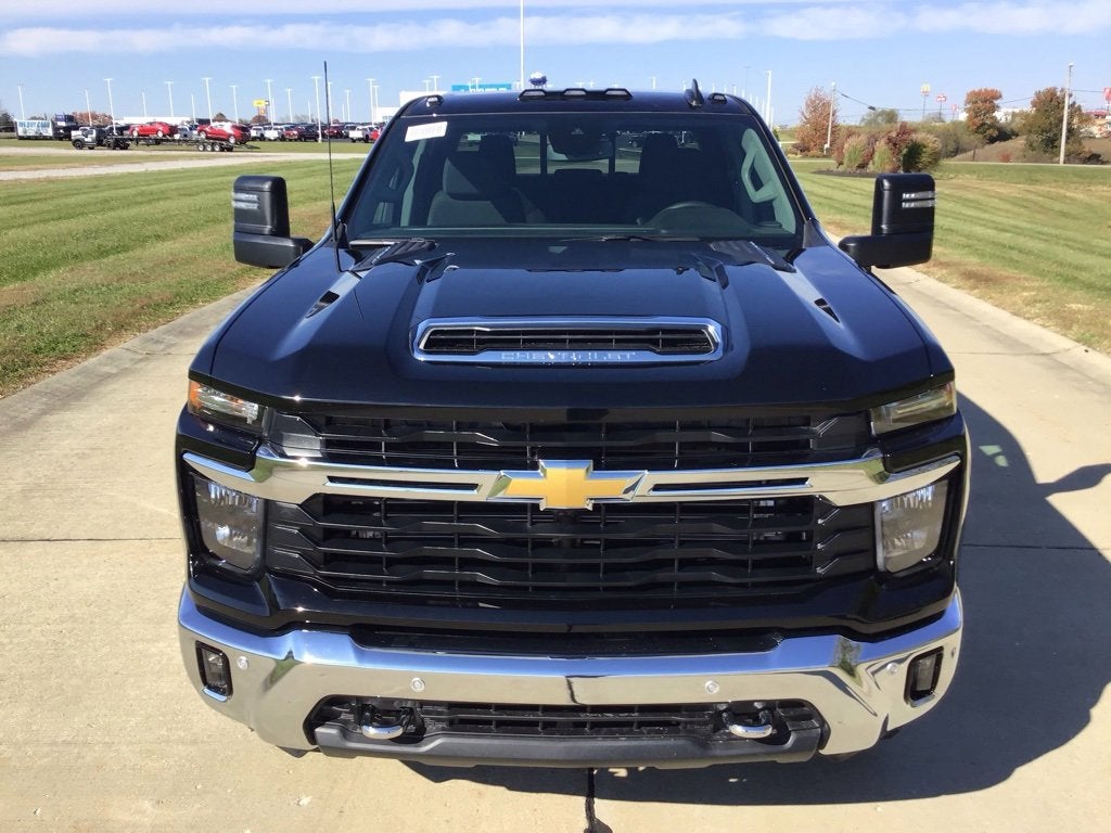 2026 Chevrolet Silverado 3500 HD LT